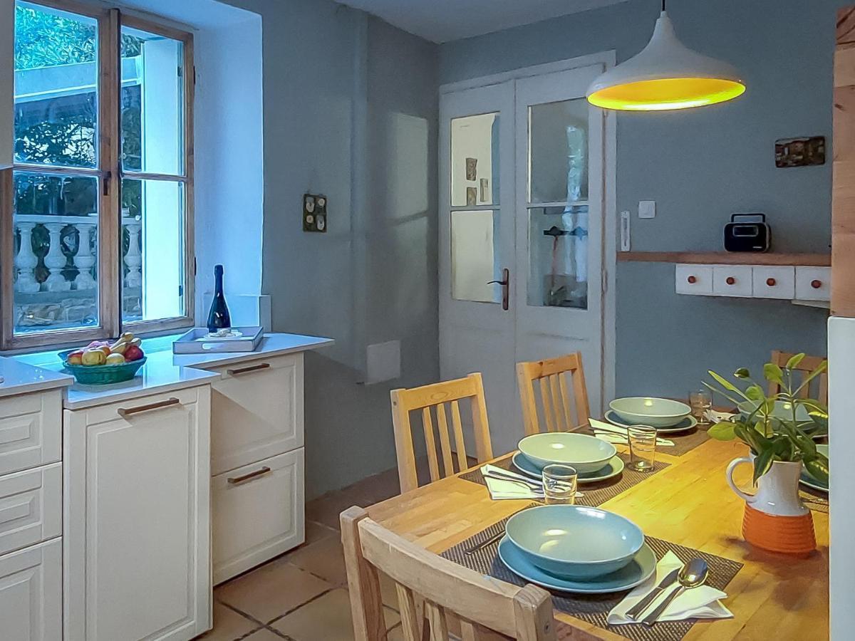 Ferienhaus Viktoria Near Beach, Tartini Square Is Peaceful, Unique And Cosy For Lgbtq,, Couples Getaway, Families & Friends